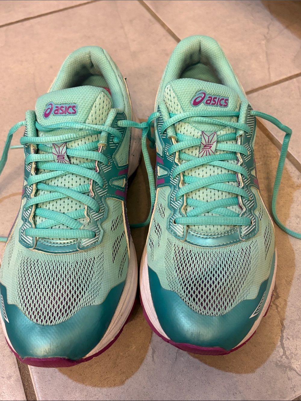 ASICS 10 Women's GT-1000 5 Mint Orchid Cockatoo Running Sneakers